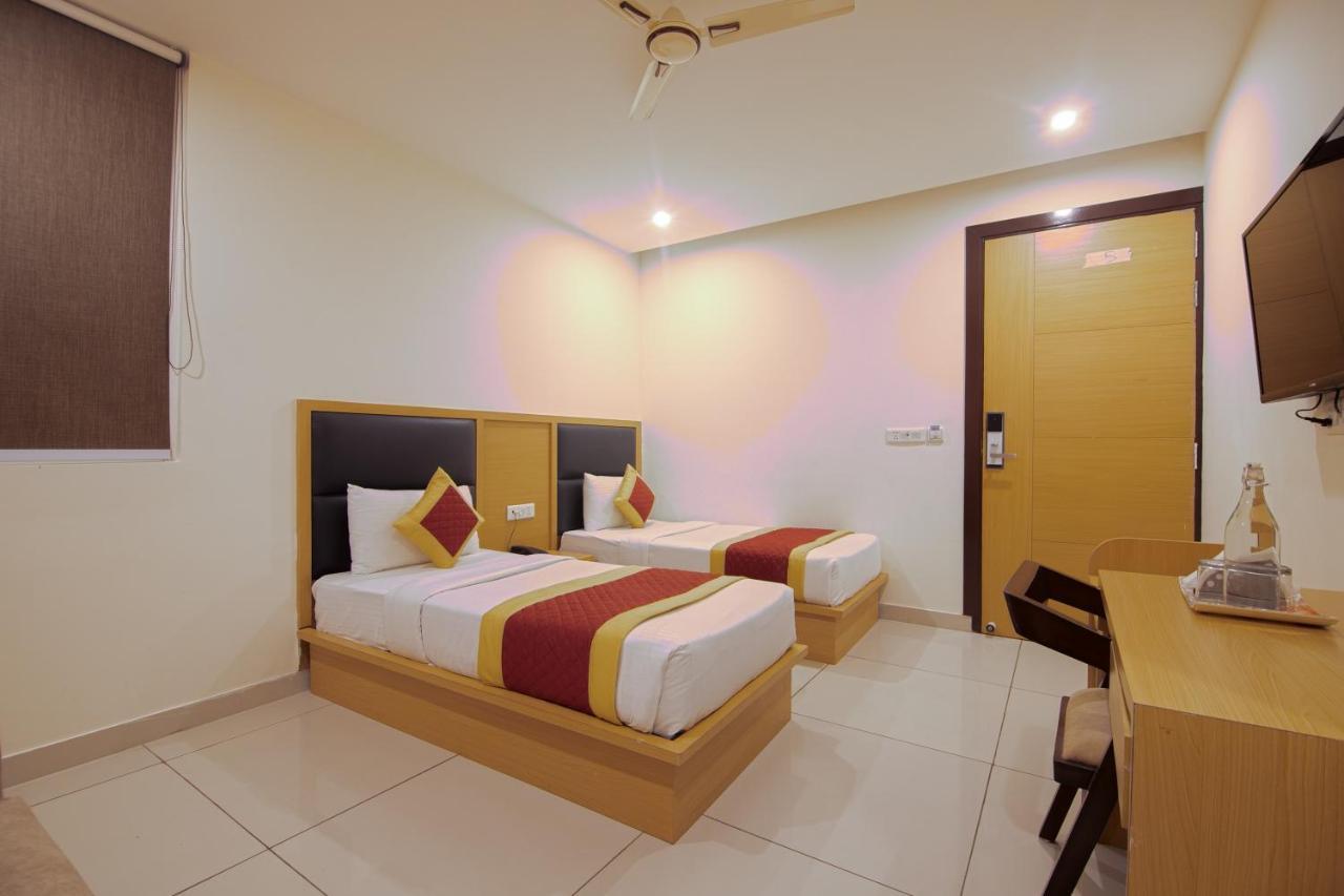 Hotel Del Inn By F9 Hotels - Near Igi Airport New Delhi Exterior photo